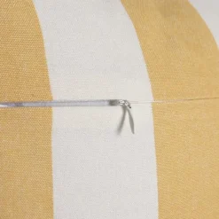 Almofada de Riscas com Folho Laranja 45x45