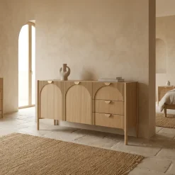 Aparador com Duas Portas e Três Gavetas