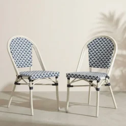 Cadeira de Metal Branco e Azul