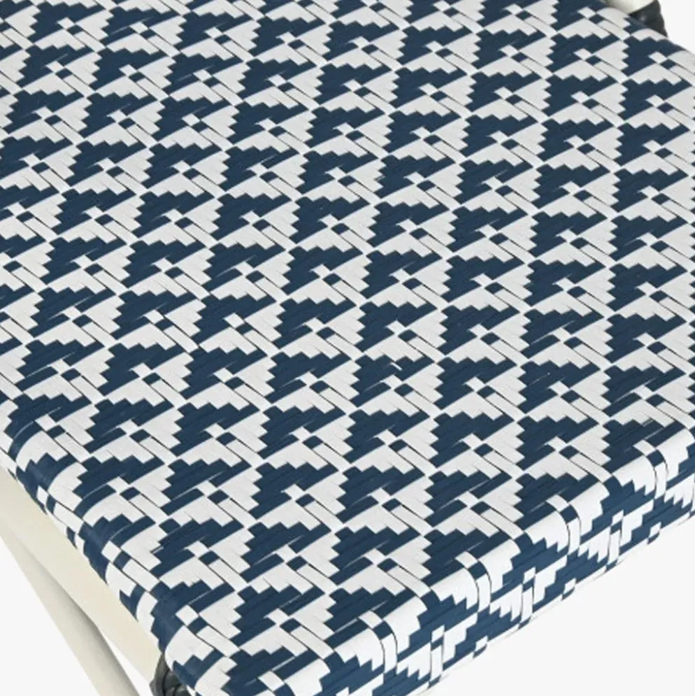Cadeira de Metal Branco e Azul
