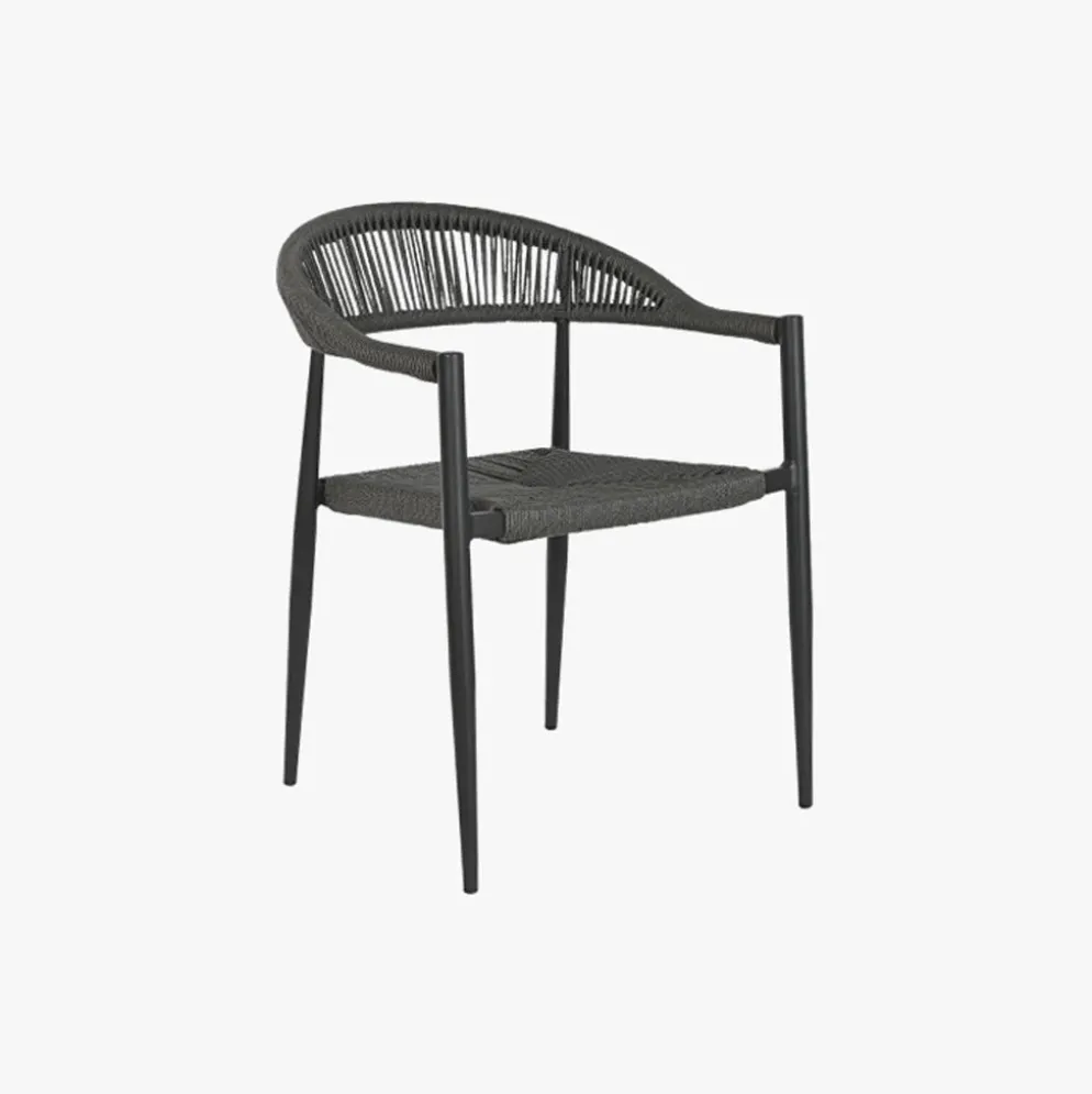 Cadeira de Metal e Rattan Preta