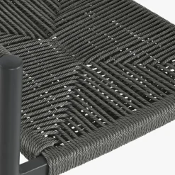 Cadeira de Metal e Rattan Preta