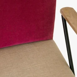 Cadeirão de Linho e Algodão com Costas em Vermelho