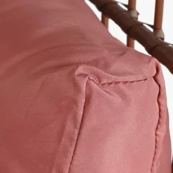 Cadeirão em Metal Branco e Rattan Rosa 99x71x147