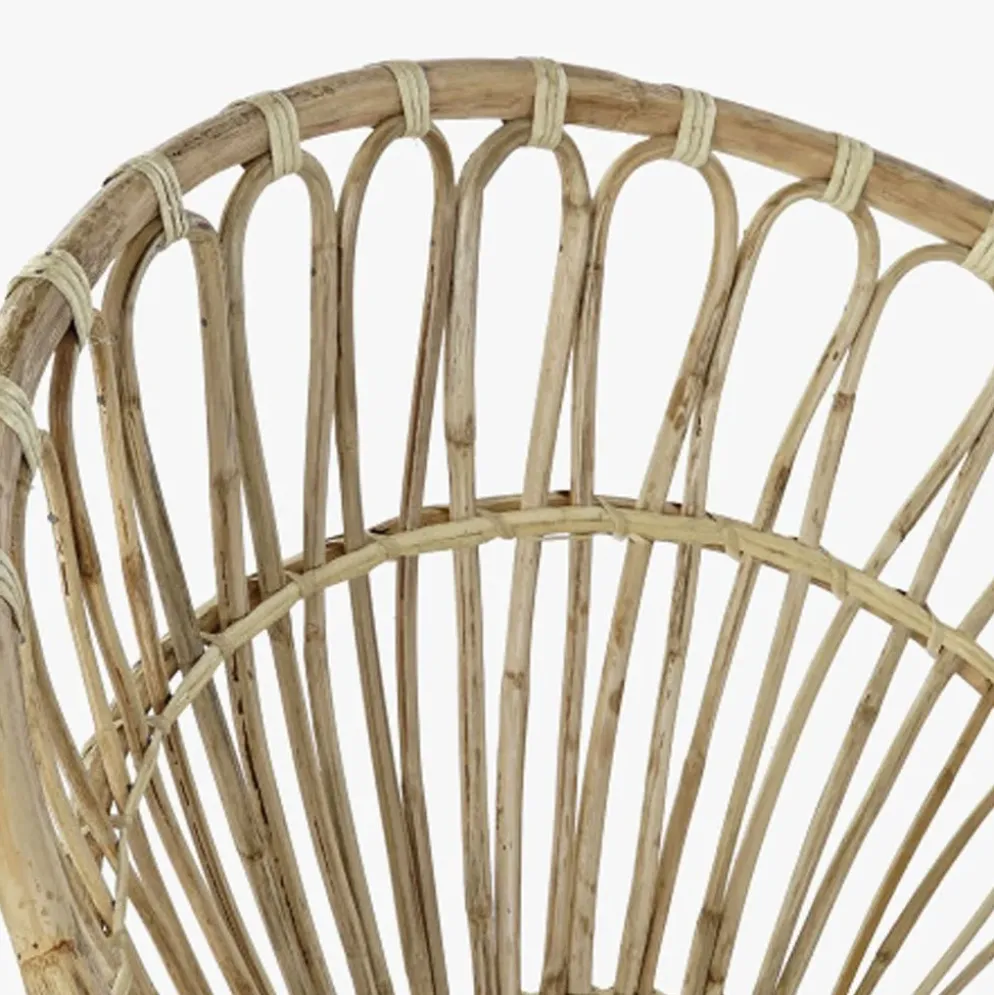 Cadeirão Redondo de Rattan 77x58x85