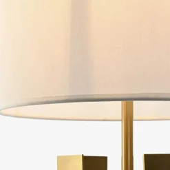 Candeeiro de Mesa Metais