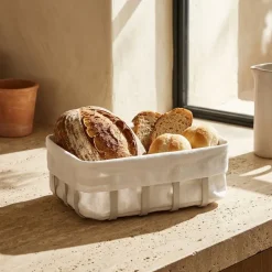 Cesto de Pão em Metal com Forra de Tecido