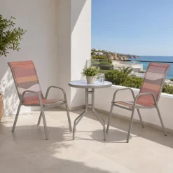 Conjunto de Mesa e Duas Cadeiras