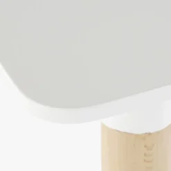 Mesa Retangular Branca Acabamento Bétula 120x80x74 EAMES