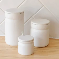 Pote em cerâmica branco