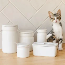 Pote em cerâmica branco