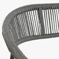 Sofá de Metal e Rattan Preto