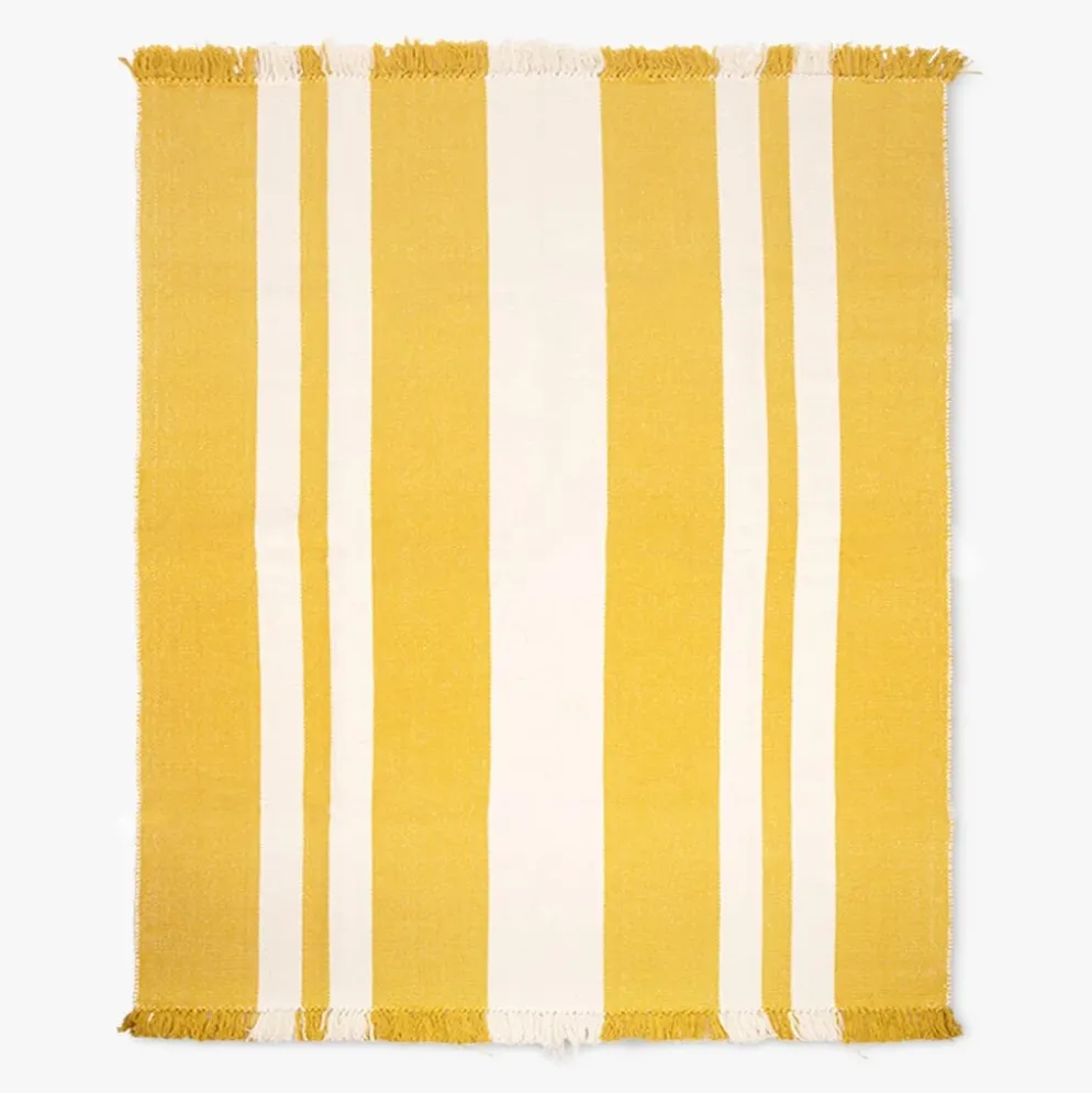 Tapete de algodão com riscas amarelo e bege 140x200cm